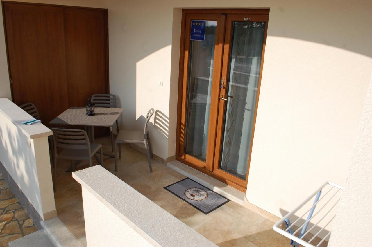 Apartmani Diana Novigrad  ภายนอก รูปภาพ