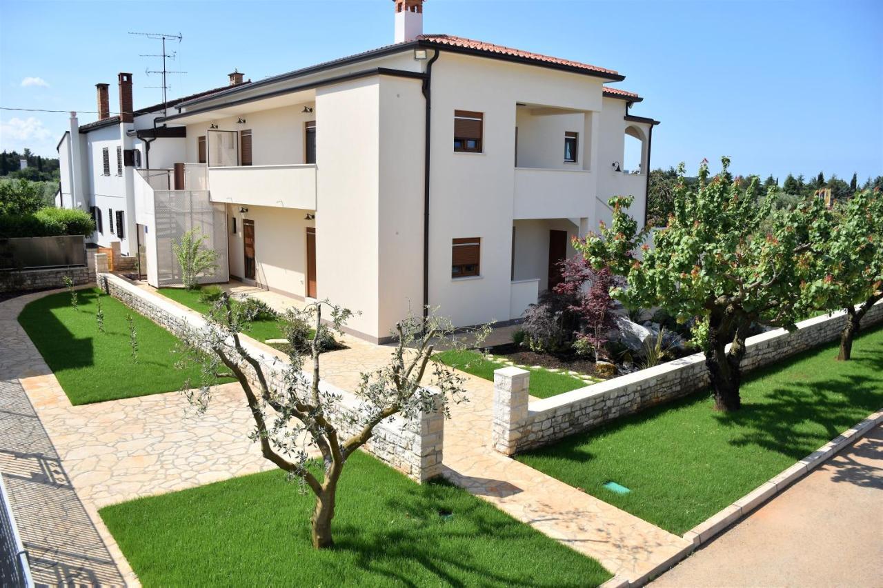 Apartmani Diana Novigrad  ภายนอก รูปภาพ