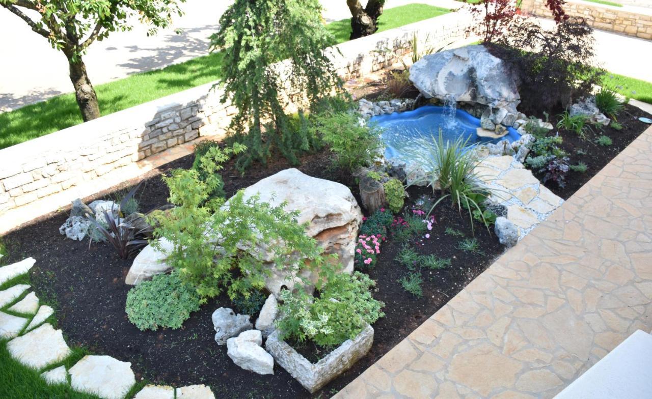 Apartmani Diana Novigrad  ภายนอก รูปภาพ