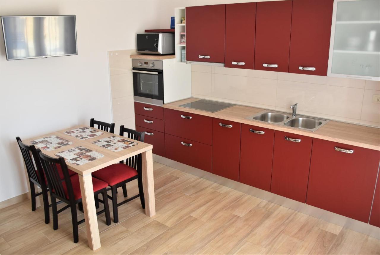 Apartmani Diana Novigrad  ภายนอก รูปภาพ